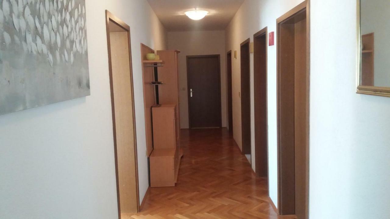 Apartman Teklić Kastela Bagian luar foto
